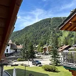 Letterario Collomb Hotel La Thuile