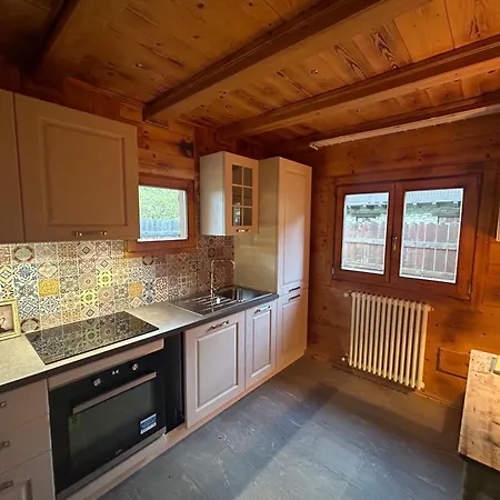 Letterario Collomb Hotel La Thuile