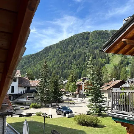 Letterario Collomb Hotell La Thuile