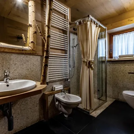 Letterario Collomb Hotel