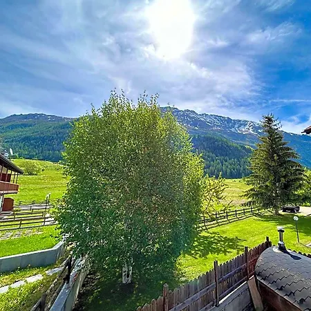 Letterario Locanda Collomb Hotel La Thuile