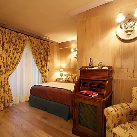 Letterario Locanda Collomb 3*
