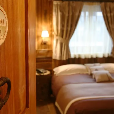 Hotell Letterario Collomb La Thuile